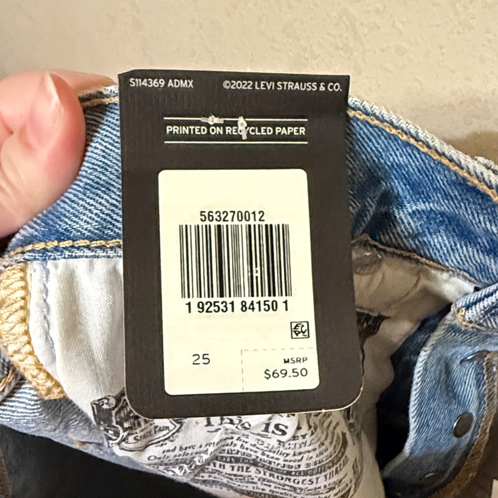 Levi's 501 high rise Distressed Blue Jean Shorts - Picture 6 of 7